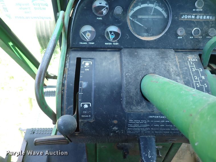 image for item DS7139 1972 John Deere 4320  tractor