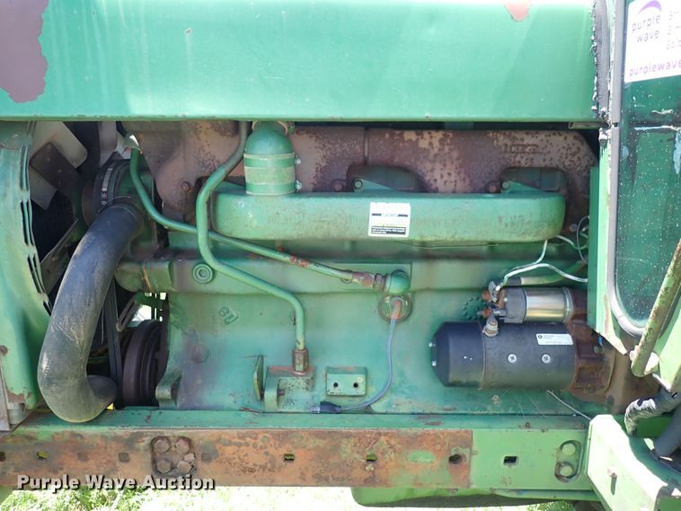 image for item DS7139 1972 John Deere 4320  tractor