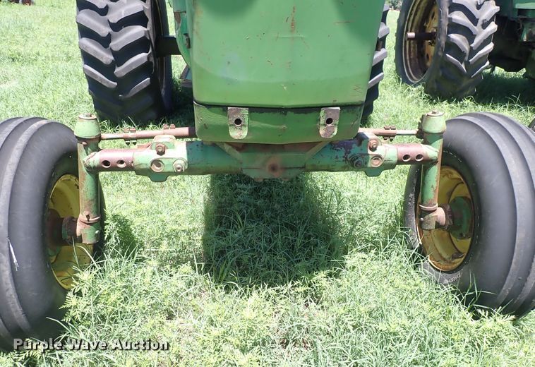 image for item DS7139 1972 John Deere 4320  tractor