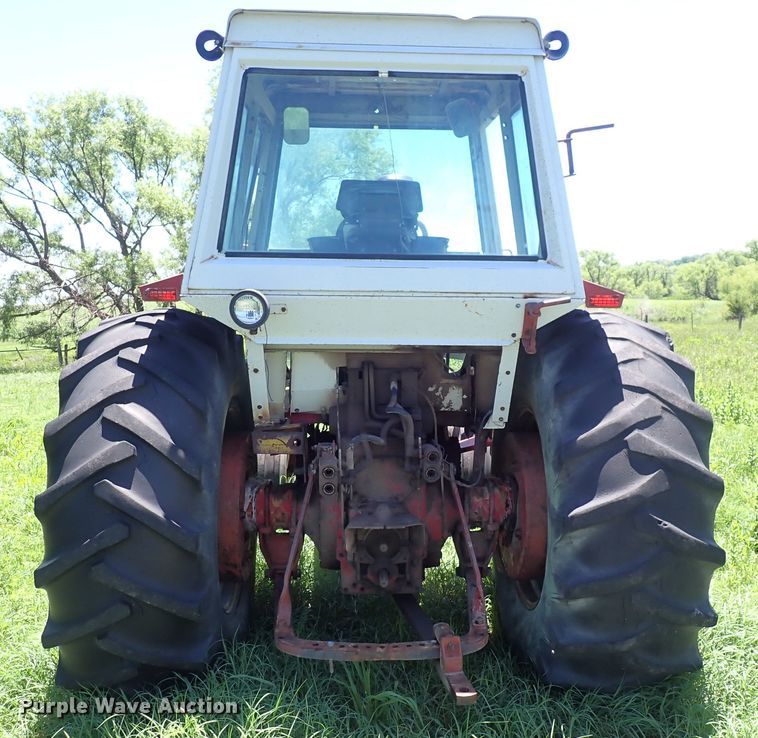image for item DS7140 International 1206  tractor