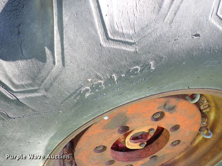 image for item DS7140 International 1206  tractor