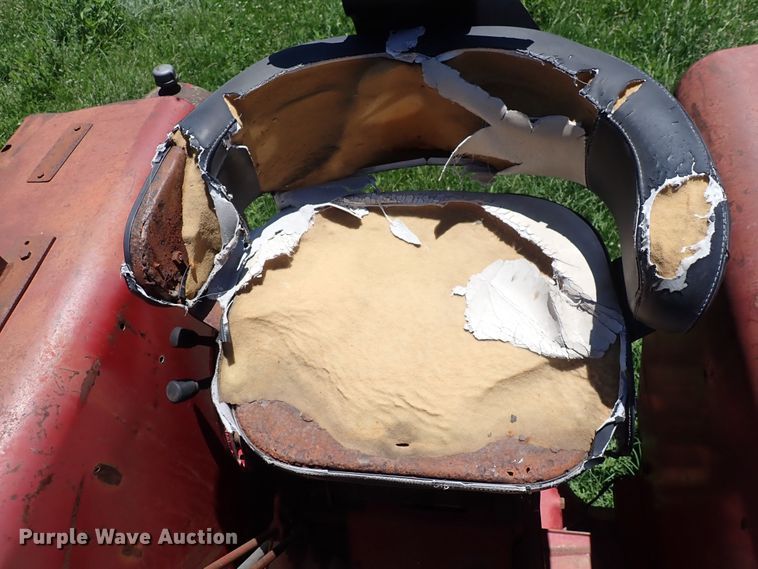 image for item DS7144 Farmall 706  tractor