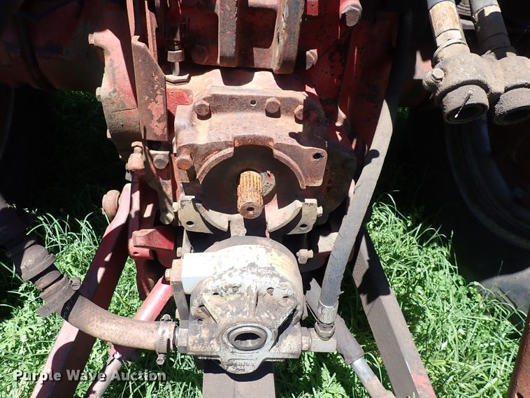image for item DS7144 Farmall 706  tractor