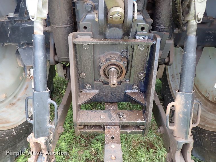 image for item DS7151 2012 Case IH Maxxum 125  MFWD tractor