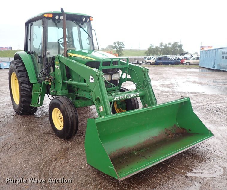 image for item DS7152 2003 John Deere 6320  tractor