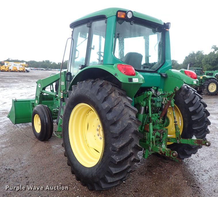 image for item DS7152 2003 John Deere 6320  tractor