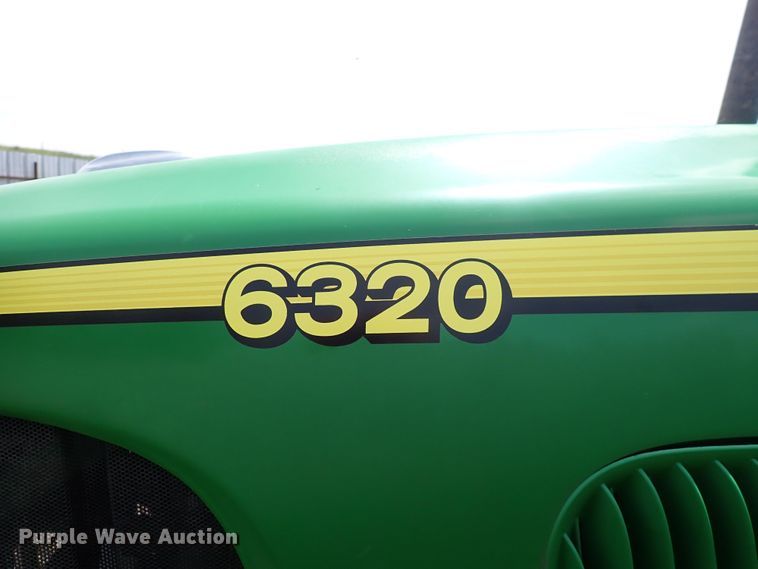 image for item DS7152 2003 John Deere 6320  tractor