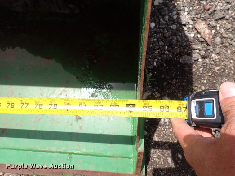 image for item DS7152 2003 John Deere 6320  tractor