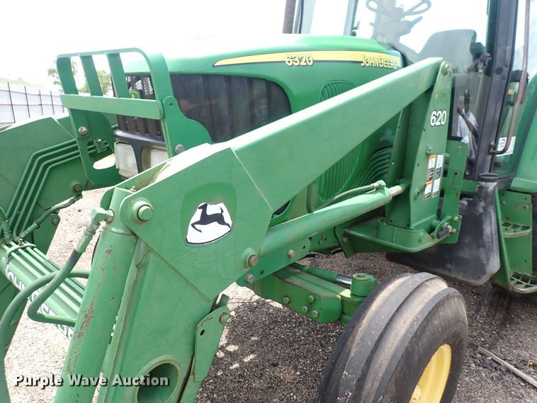image for item DS7152 2003 John Deere 6320  tractor
