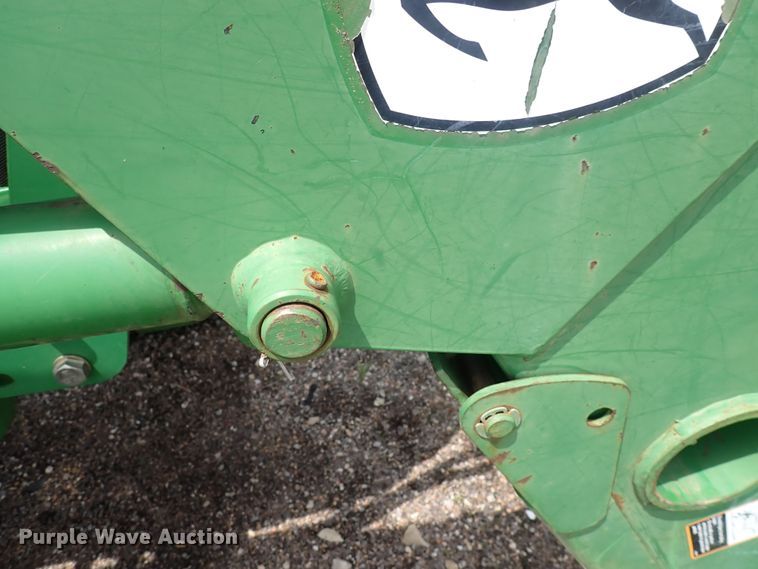 image for item DS7152 2003 John Deere 6320  tractor