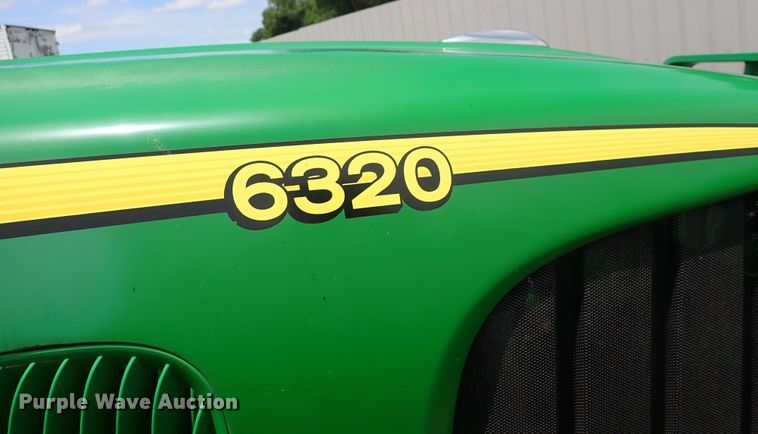 image for item DS7152 2003 John Deere 6320  tractor