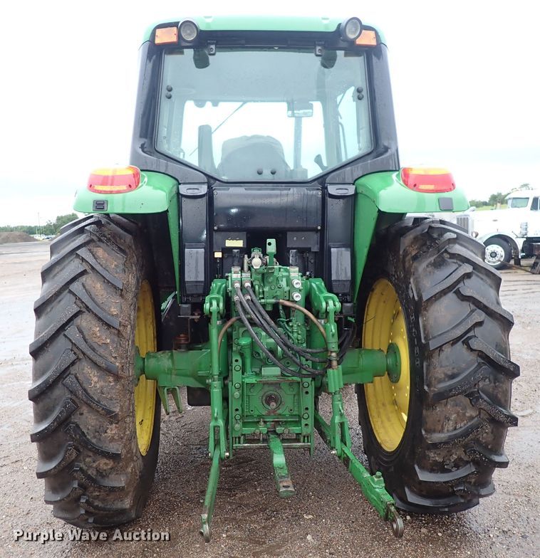 image for item DS7153 John Deere 7130 MFWD tractor