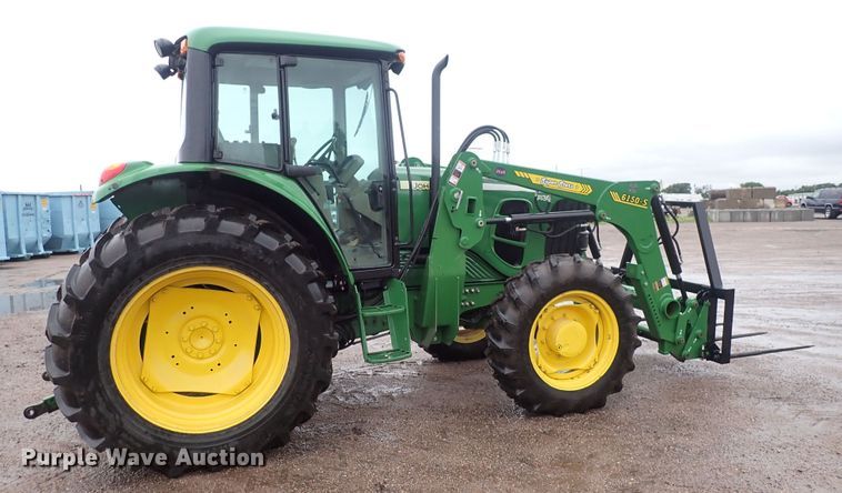 image for item DS7153 John Deere 7130 MFWD tractor