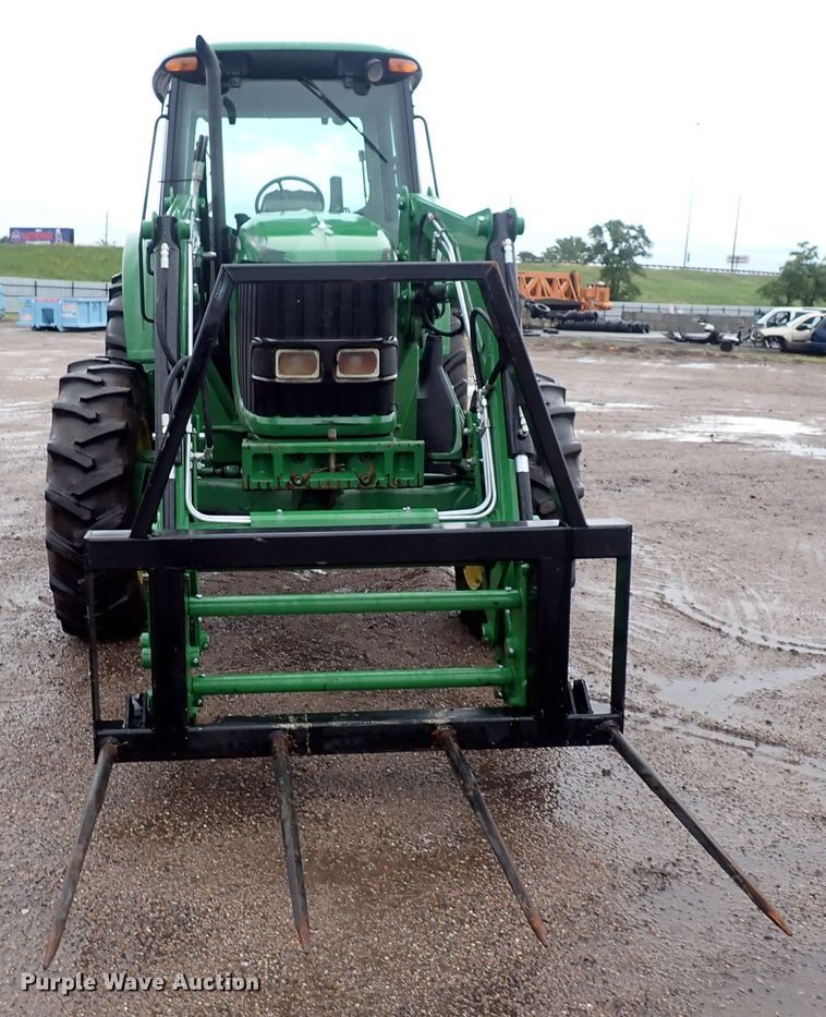 image for item DS7153 John Deere 7130 MFWD tractor