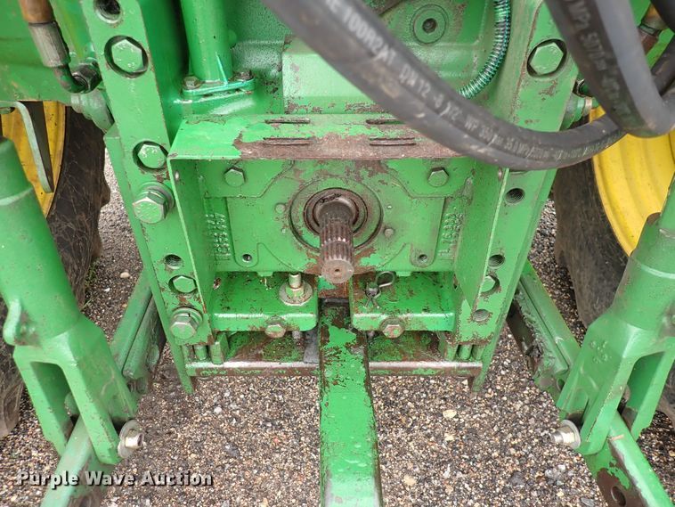 image for item DS7153 John Deere 7130 MFWD tractor