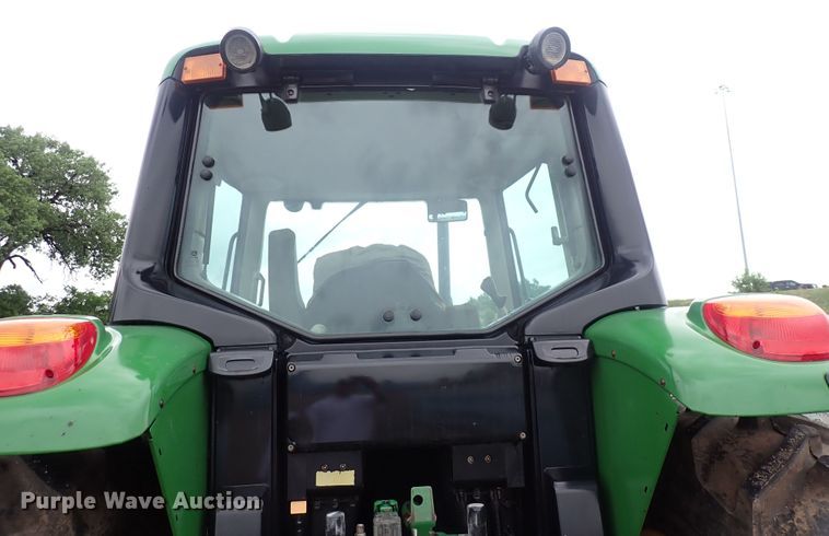 image for item DS7153 John Deere 7130 MFWD tractor