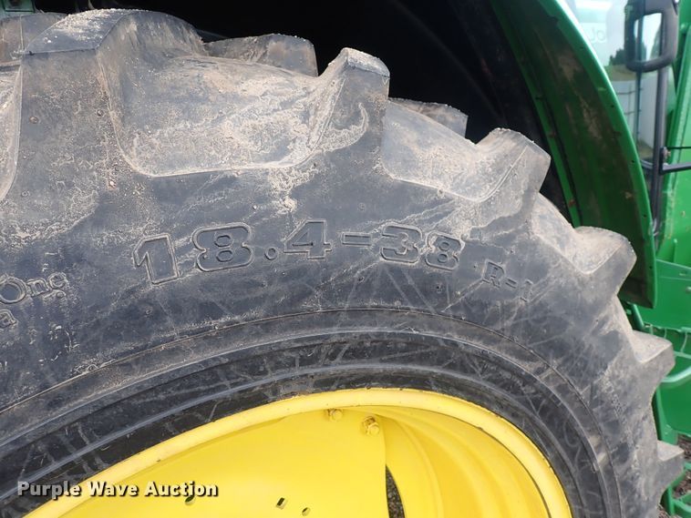 image for item DS7153 John Deere 7130 MFWD tractor