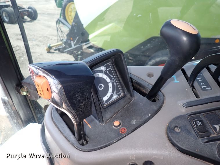 image for item DS7155 2014 Case IH Maxxum 125  MFWD tractor