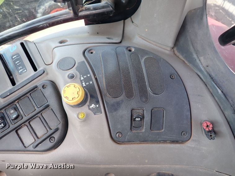 image for item DS7155 2014 Case IH Maxxum 125  MFWD tractor