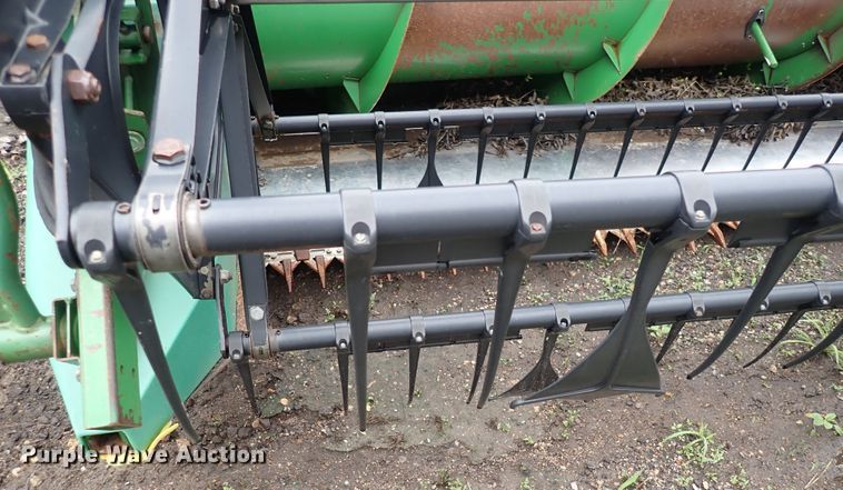 image for item DS7159 1996 John Deere 930  flex head