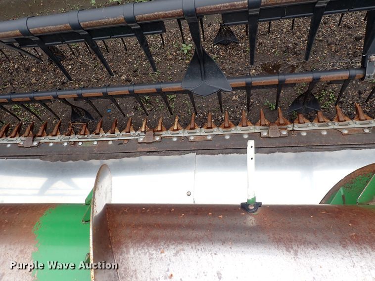 image for item DS7159 1996 John Deere 930  flex head