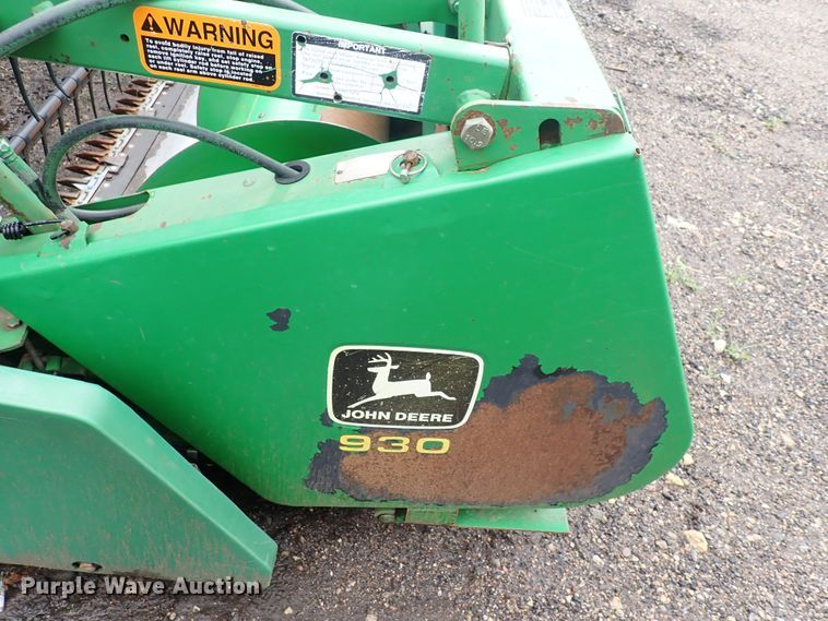 image for item DS7159 1996 John Deere 930  flex head