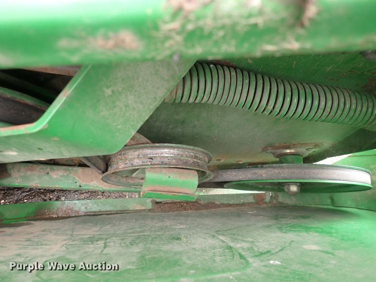 image for item DS7159 1996 John Deere 930  flex head