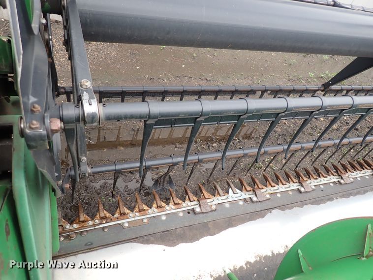 image for item DS7159 1996 John Deere 930  flex head