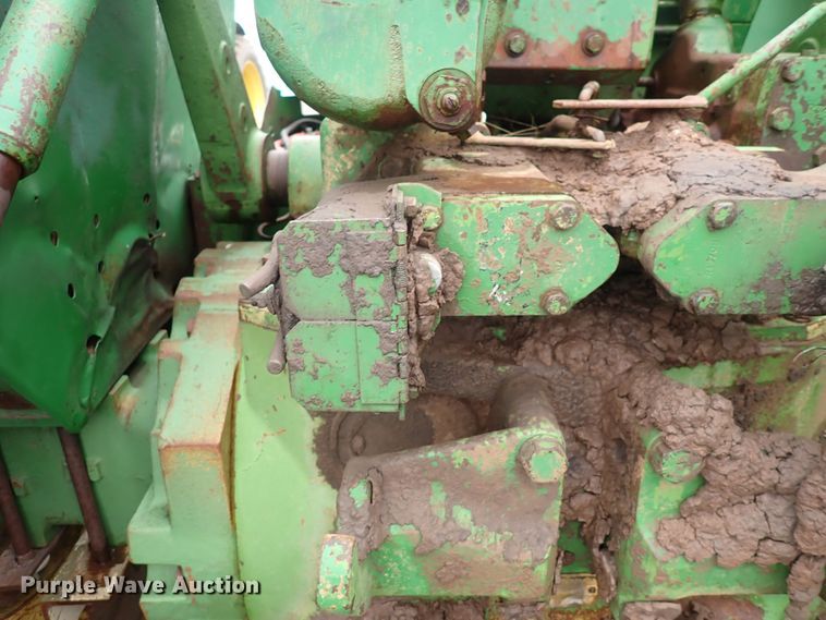 image for item DS7160 1974 John Deere 6030  tractor