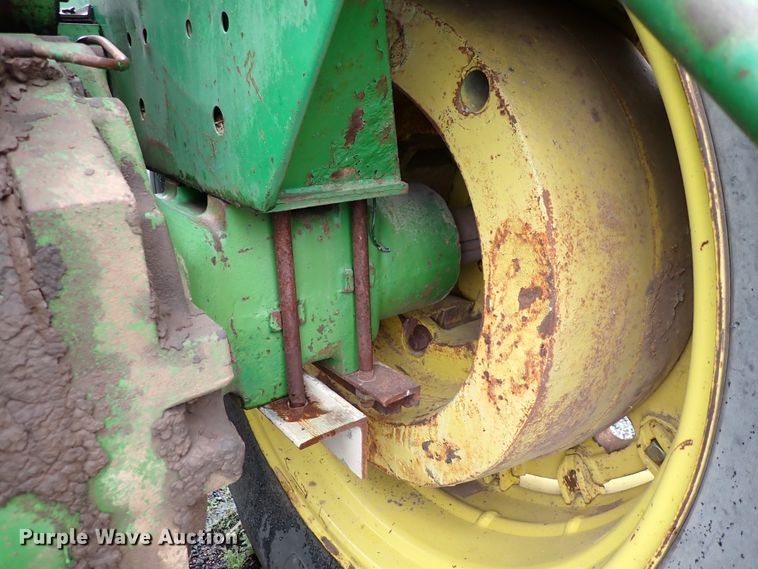 image for item DS7160 1974 John Deere 6030  tractor