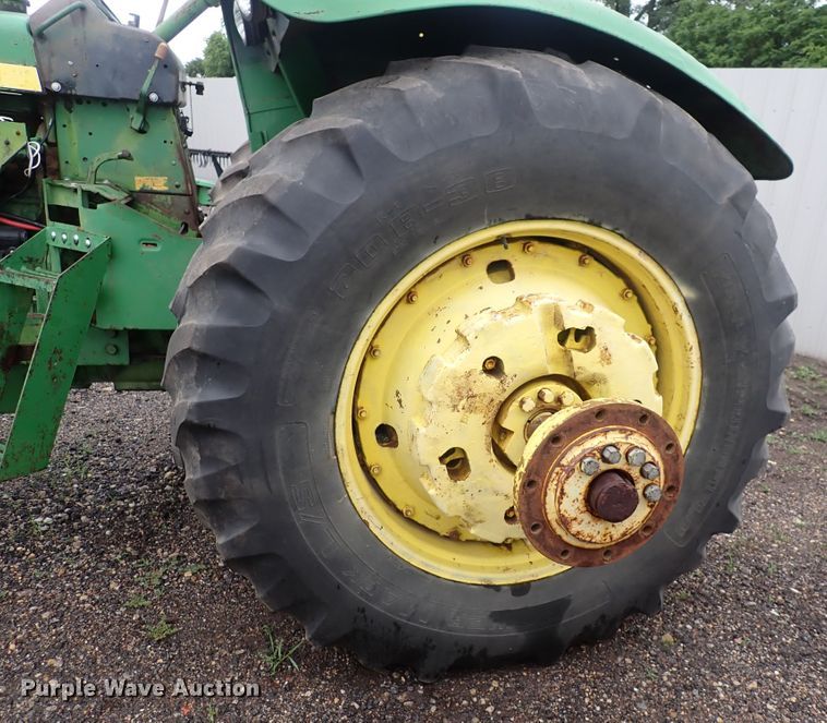 image for item DS7160 1974 John Deere 6030  tractor