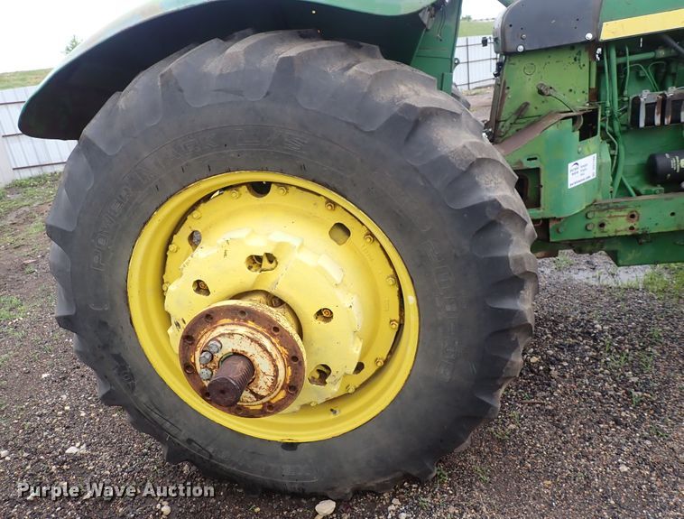 image for item DS7160 1974 John Deere 6030  tractor