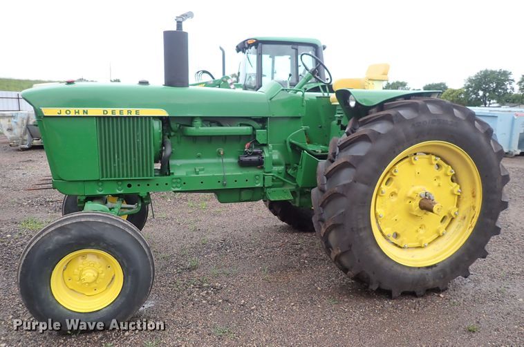 image for item DS7161 1972 John Deere 4020  tractor