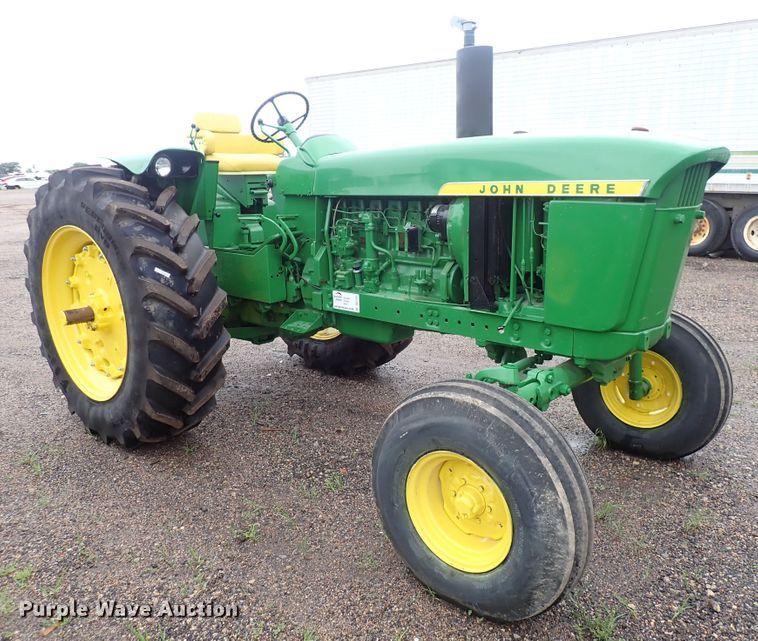 image for item DS7161 1972 John Deere 4020  tractor