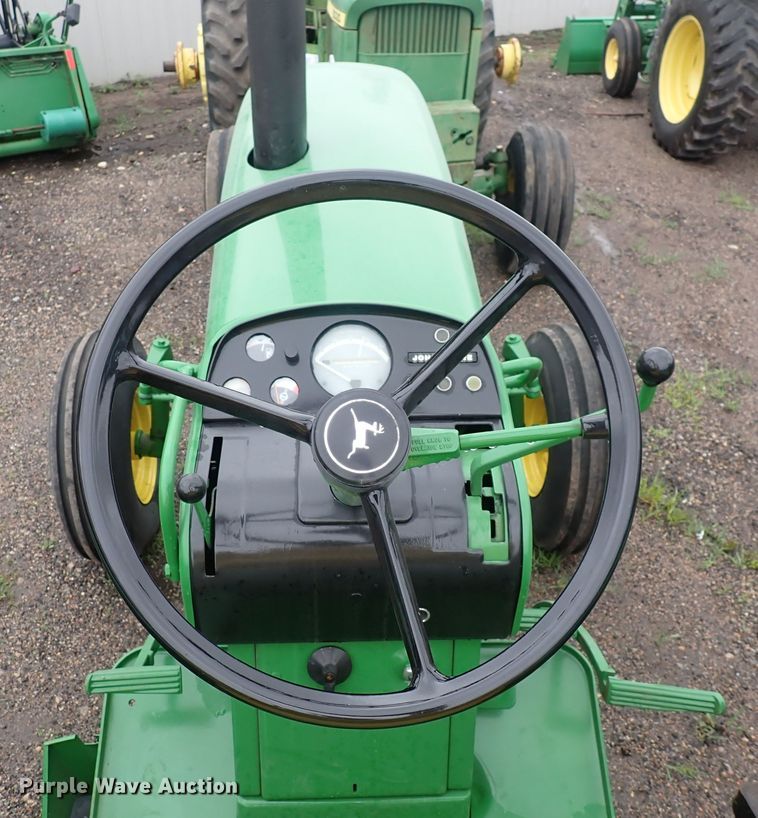 image for item DS7161 1972 John Deere 4020  tractor