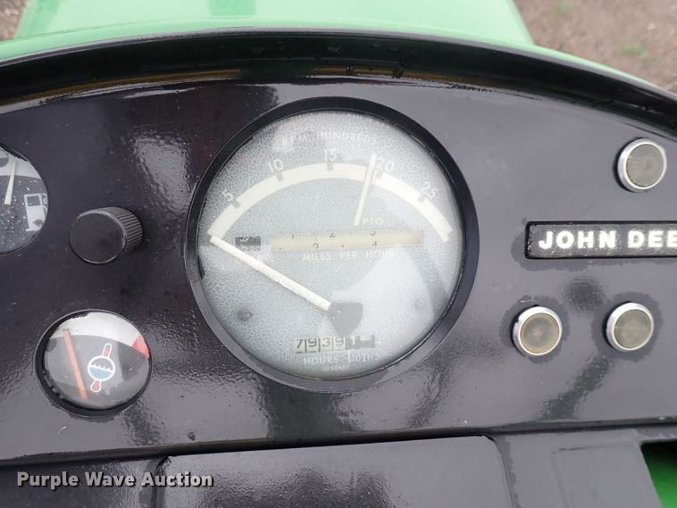 image for item DS7161 1972 John Deere 4020  tractor