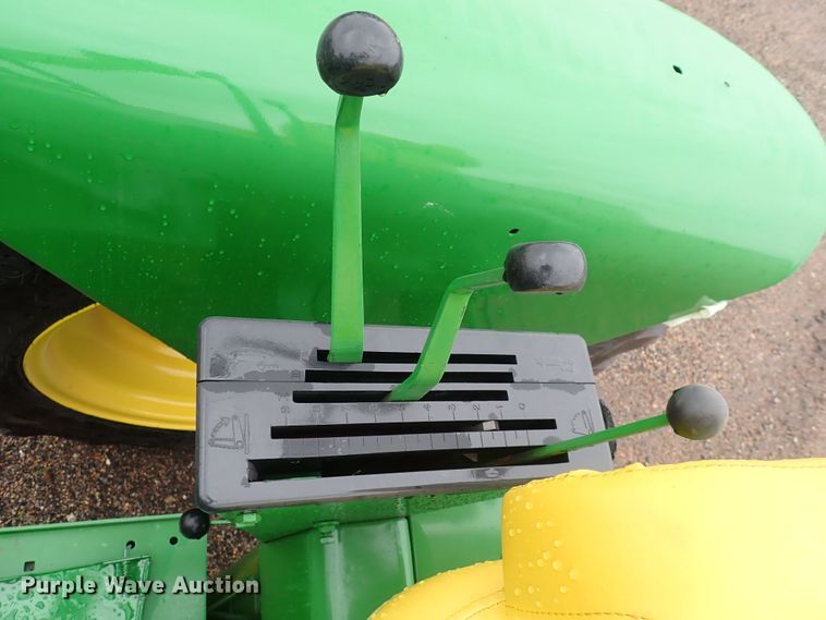 image for item DS7161 1972 John Deere 4020  tractor