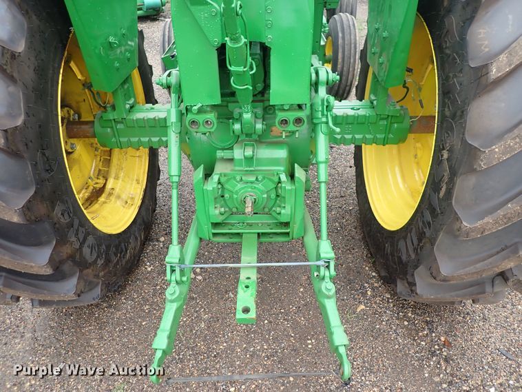 image for item DS7161 1972 John Deere 4020  tractor