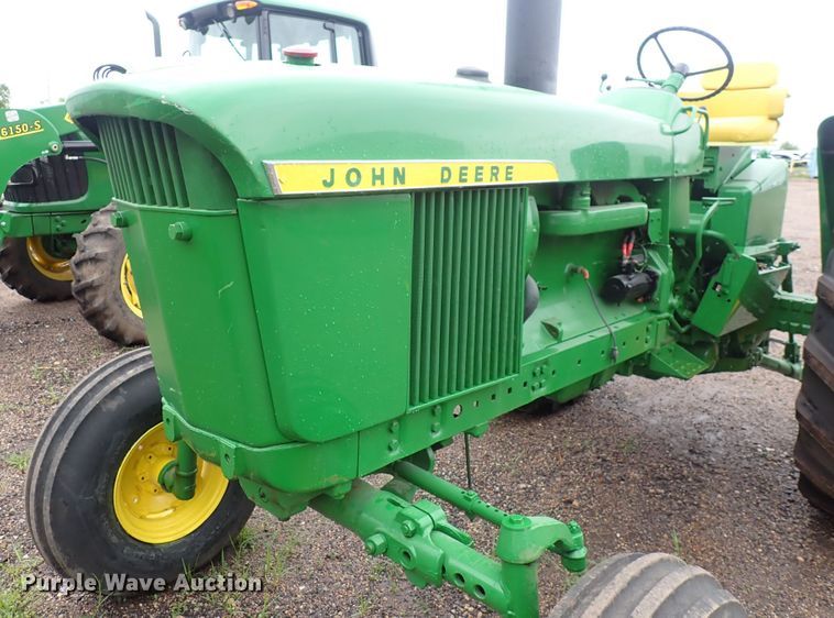 image for item DS7161 1972 John Deere 4020  tractor