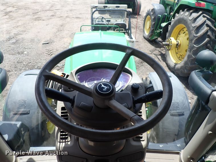 image for item DS7162 2017 John Deere 6130R  MFWD tractor