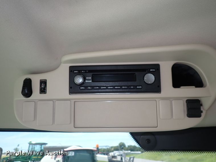 image for item DS7162 2017 John Deere 6130R  MFWD tractor