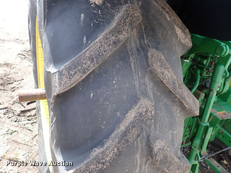 image for item DS7162 2017 John Deere 6130R  MFWD tractor