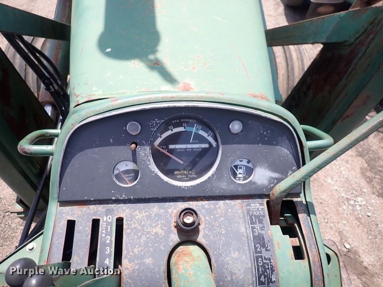 image for item DS7163 John Deere  tractor