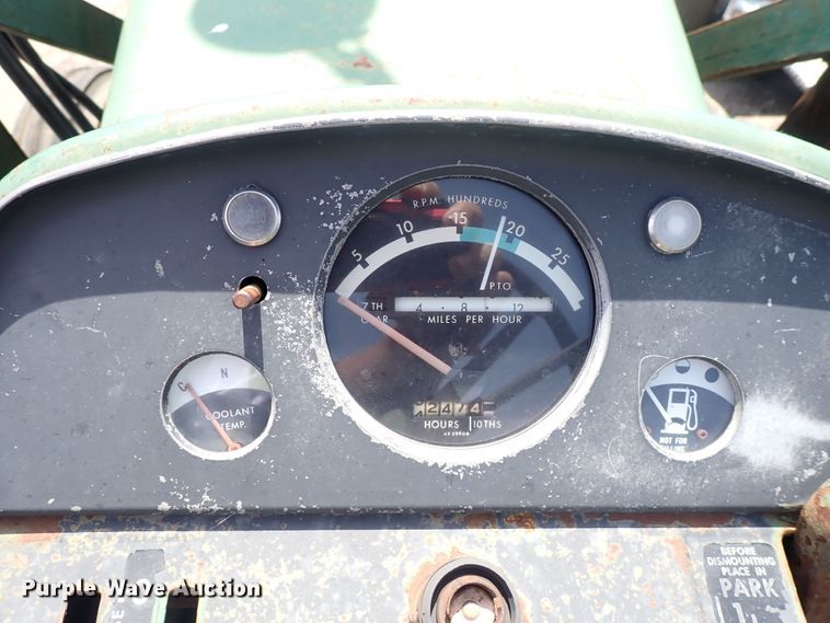 image for item DS7163 John Deere  tractor