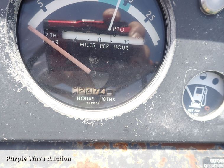 image for item DS7163 John Deere  tractor