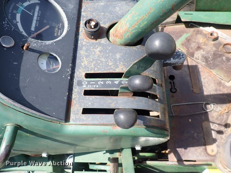 image for item DS7163 John Deere  tractor