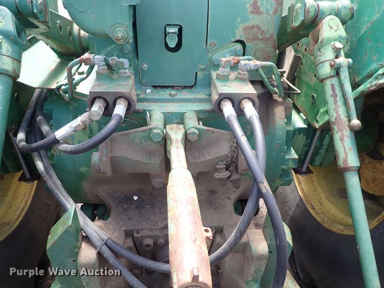 image for item DS7163 John Deere  tractor