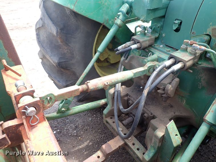 image for item DS7163 John Deere  tractor