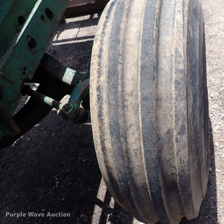 image for item DS7163 John Deere  tractor