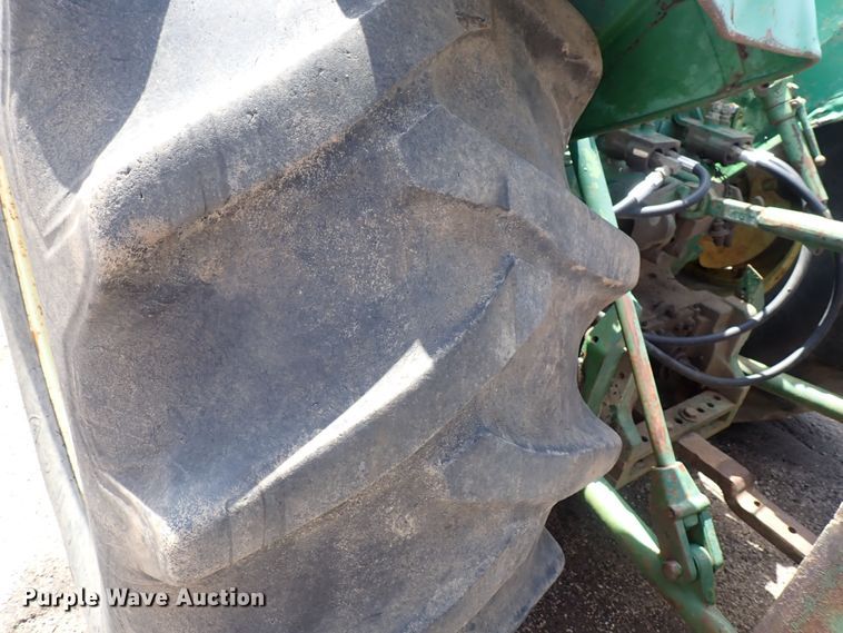 image for item DS7163 John Deere  tractor